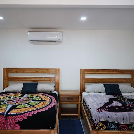 Hostel Dreamsea Surf Camp Costa Rica Tamarindo Exterior foto